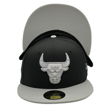 Load image into Gallery viewer, 59Fifty Chicago Bulls NBA 2-Tone Color Pack - Grey UV
