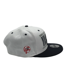 Load image into Gallery viewer, 9Fifty New York Yankees Retro Title 2-Tone Snapback  White/Navy - Grey UV
