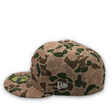 Load image into Gallery viewer, 59Fifty Chicago Cubs &quot;Duck Camo&quot; 2016 World Series - Orange UV
