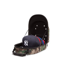 Load image into Gallery viewer, New Era Camo 6 Pack Cap Carrier
