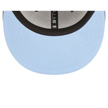 Load image into Gallery viewer, 59Fifty San Francisco Giants Comic Cloud 2010 World Series Black - Icy Blue UV
