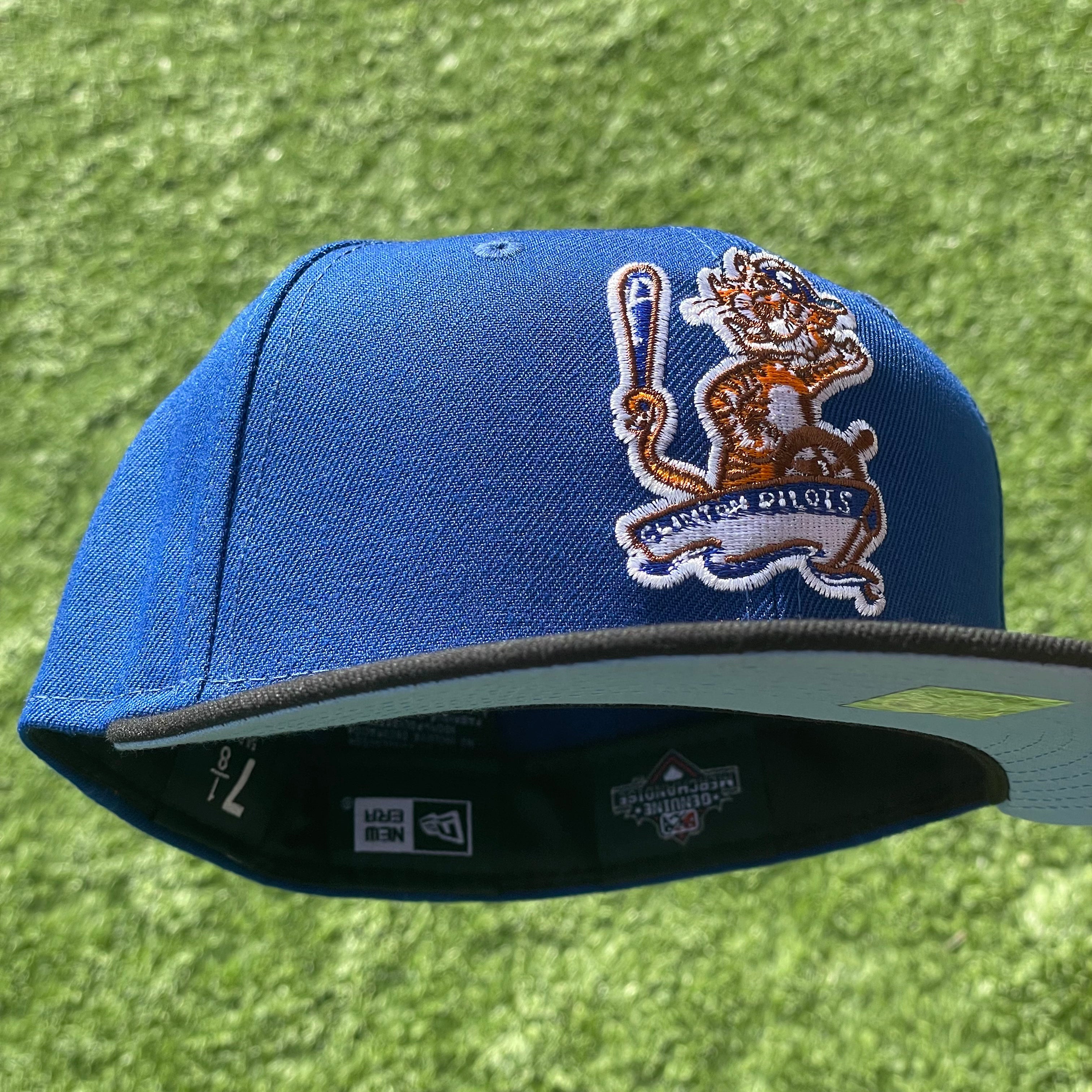 59Fifty MiLB Iowa Cubs 2-Tone Royal/Red - Green UV – Burdeens Chicago