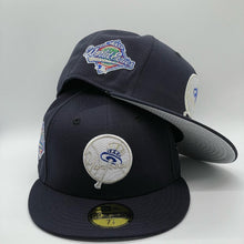 Load image into Gallery viewer, 59Fifty New York Yankees 1996 World Series Anniversary Pack - Metallic Silver UV
