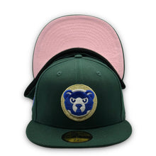 Load image into Gallery viewer, 59Fifty Chicago Cubs Wrigley Field by Legit Dark Green - Pink UV
