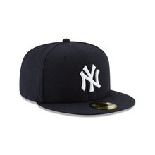 Load image into Gallery viewer, New York Yankees Authentic Collection 59fifty Fitted On-Field - Black UV
