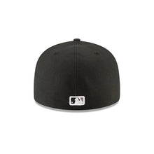 Load image into Gallery viewer, Chicago White Sox Authentic Collection 59Fifty Fitted On-Field - Black UV
